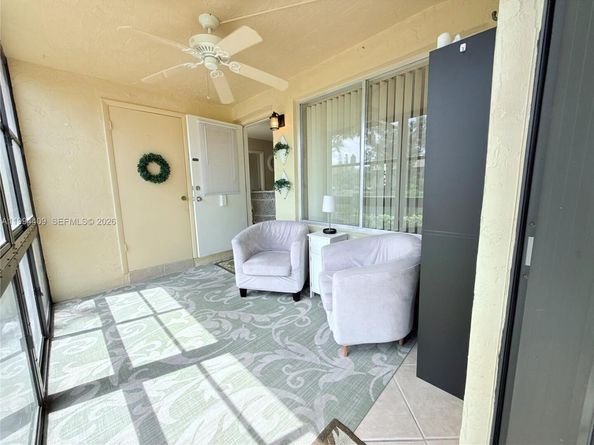 340 Pine Ridge Cir C1, Green Acres FL 33463