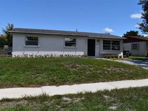 3041 N 74th Ave, Hollywood FL 33024
