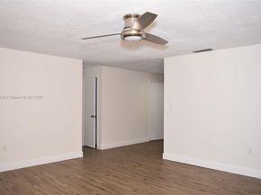 3041 N 74th Ave, Hollywood FL 33024