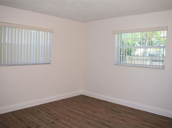 3041 N 74th Ave, Hollywood FL 33024
