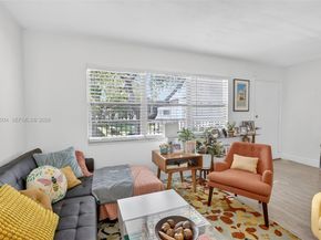 101 SW 132nd Way 213J, Pembroke Pines FL 33027