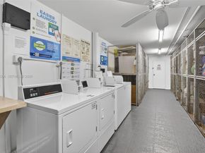 101 SW 132nd Way 213J, Pembroke Pines FL 33027