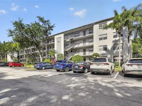 101 SW 132nd Way 213J, Pembroke Pines FL 33027