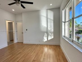 1887 Harbor View Cir, Weston FL 33327