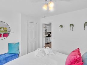 4633 SW 28th Ave, Dania Beach FL 33312