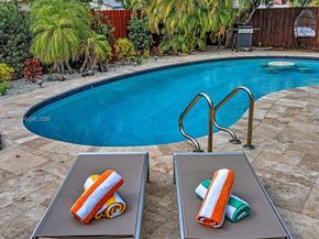 4633 SW 28th Ave, Dania Beach FL 33312