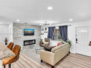 4633 SW 28th Ave, Dania Beach FL 33312