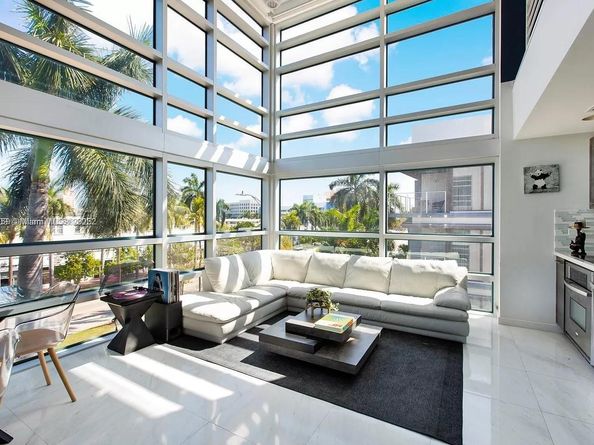 421 Meridian Ave 15, Miami Beach FL 33139