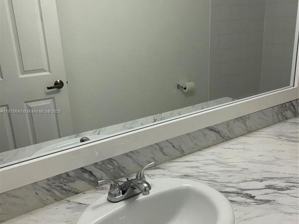 721 SW 148th Ave 305, Sunrise FL 33325