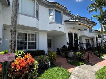 721 SW 148th Ave