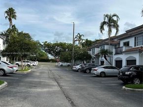 721 SW 148th Ave 305, Sunrise FL 33325