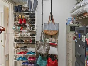 452 N Laurel Dr 1503, Margate FL 33063