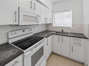 475 NW 84th Ter 475, Miami FL 33150