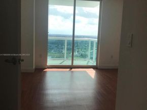 1800 N Bayshore Dr 3910, Miami FL 33132