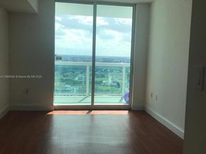 1800 N Bayshore Dr 3910, Miami FL 33132
