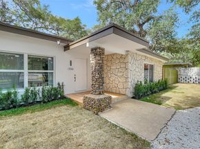 736 NE 164th St, Miami FL 33162
