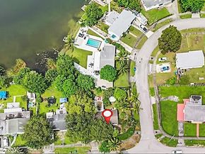 3611 SW 36th St, West Park FL 33023