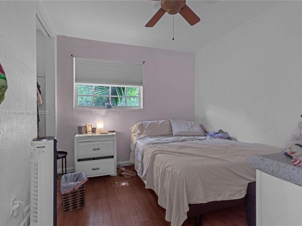 3611 SW 36th St, West Park FL 33023