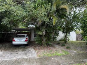 3611 SW 36th St, West Park FL 33023
