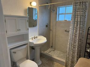 3611 SW 36th St, West Park FL 33023
