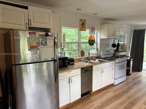 3611 SW 36th St, West Park FL 33023