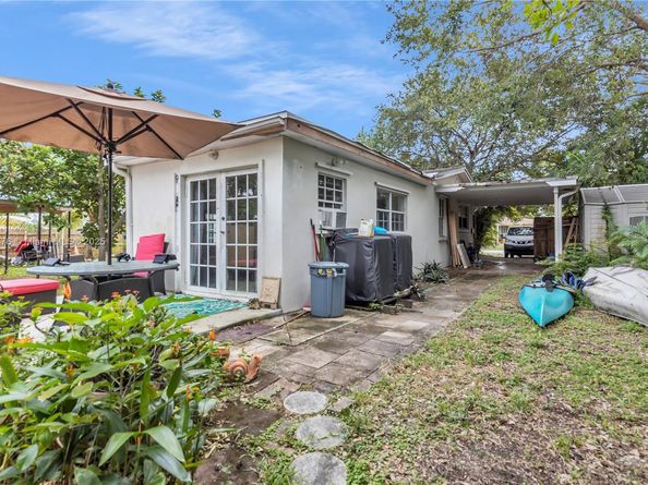 3611 SW 36th St, West Park FL 33023
