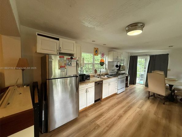 3611 SW 36th St, West Park FL 33023