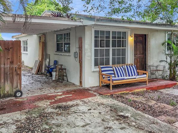 3611 SW 36th St, West Park FL 33023