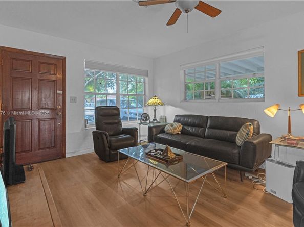 3611 SW 36th St, West Park FL 33023