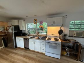 3611 SW 36th St, West Park FL 33023