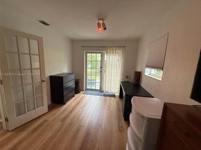 3611 SW 36th St, West Park FL 33023