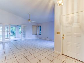 3800 NW 19th St, Coconut Creek FL 33066