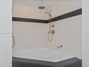 1 Century Ln 505, Miami Beach FL 33139