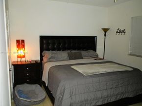 2493 Centergate Dr 102, Miramar FL 33025