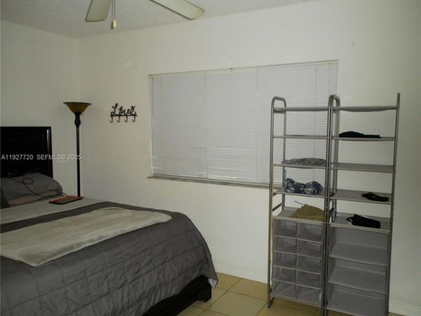 2493 Centergate Dr 102, Miramar FL 33025