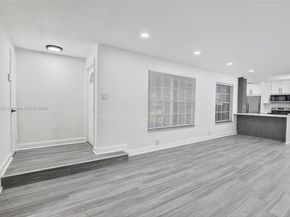 7120 Allen St, Hollywood FL 33024