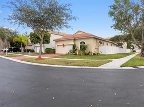 3712 NE 16th St, Homestead FL 33033