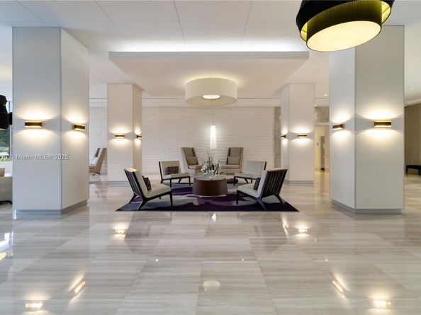 100 Bayview Dr 2014, Sunny Isles Beach FL 33160