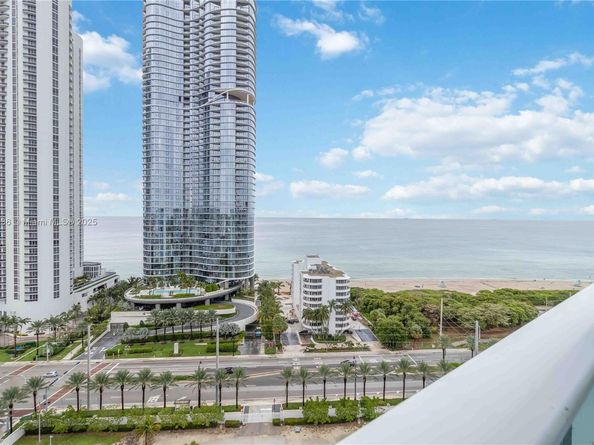 100 Bayview Dr 2014, Sunny Isles Beach FL 33160