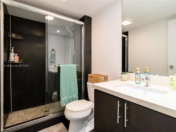 100 Bayview Dr 2014, Sunny Isles Beach FL 33160
