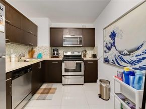 100 Bayview Dr 2014, Sunny Isles Beach FL 33160