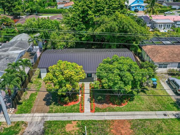 5711 SW 92nd Ave, Miami FL 33173