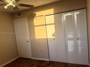 9411 SW 4th St 202, Miami FL 33174
