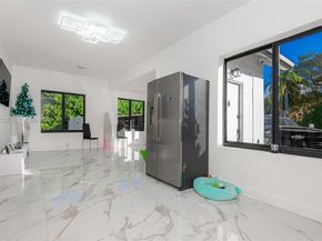 1683 NE 168th St, North Miami Beach FL 33162