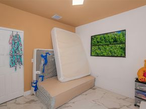 1683 NE 168th St, North Miami Beach FL 33162