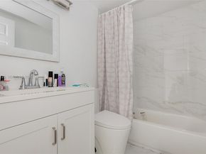 1683 NE 168th St, North Miami Beach FL 33162