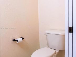 8906 W Flagler St 222, Miami FL 33174