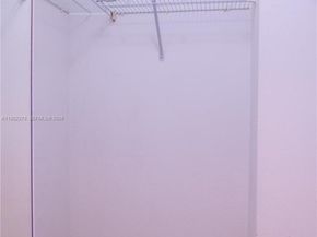 8906 W Flagler St 222, Miami FL 33174