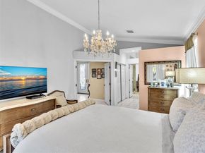 900 Spoonbill Cir, Weston FL 33326