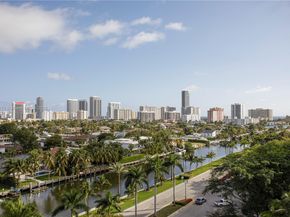 3600 Yacht Club Dr 902, Aventura FL 33180